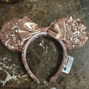 Rose Gold Minnie Ears